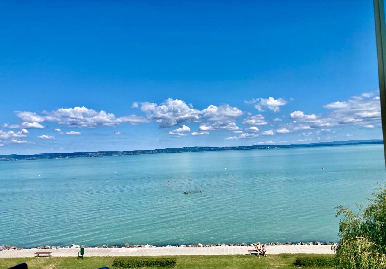 Ferienwohnung Balaton-Parti Luxus Lakas Siófok Exterior foto